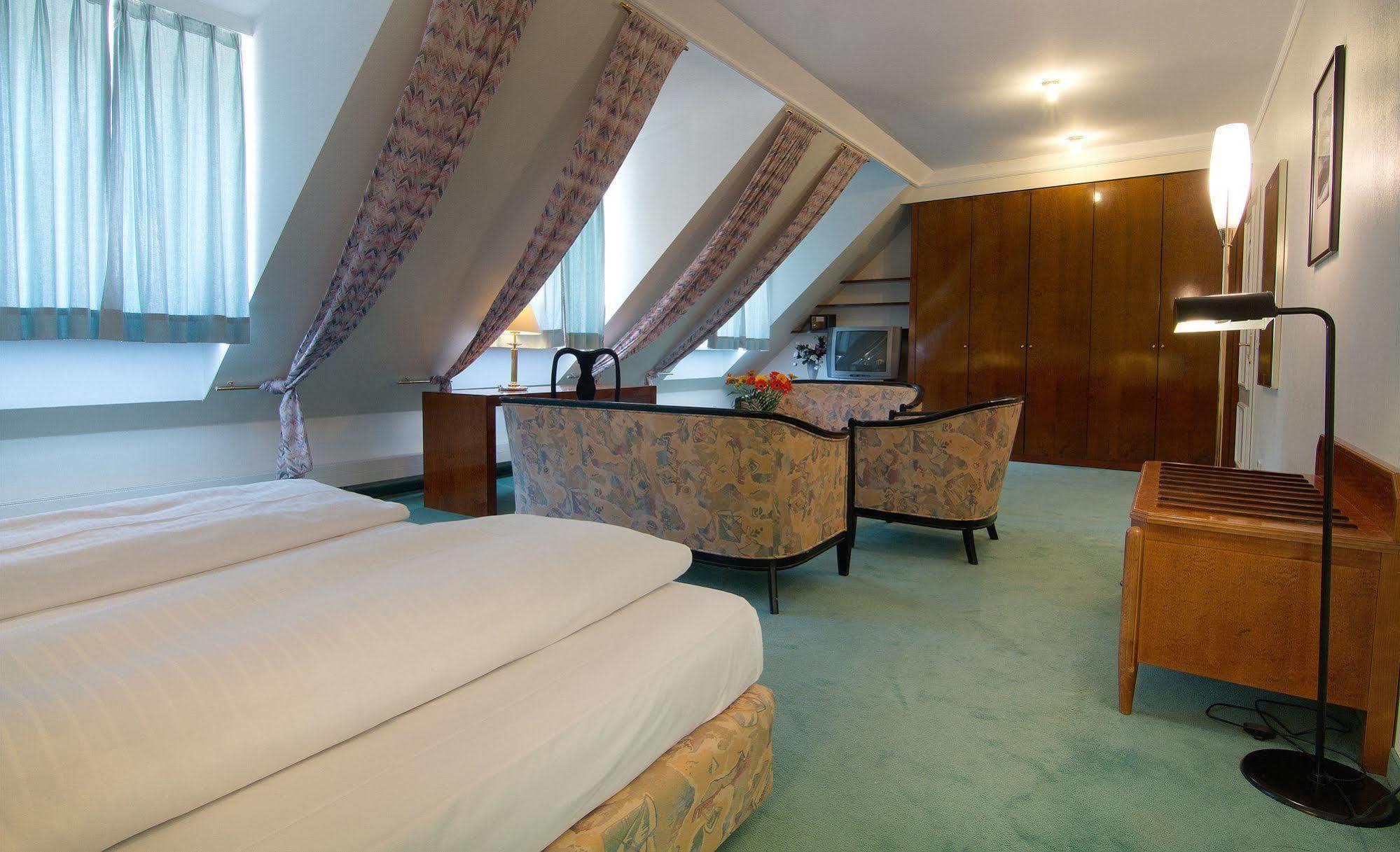 Hotel Deutsches Theater Μόναχο Εξωτερικό φωτογραφία